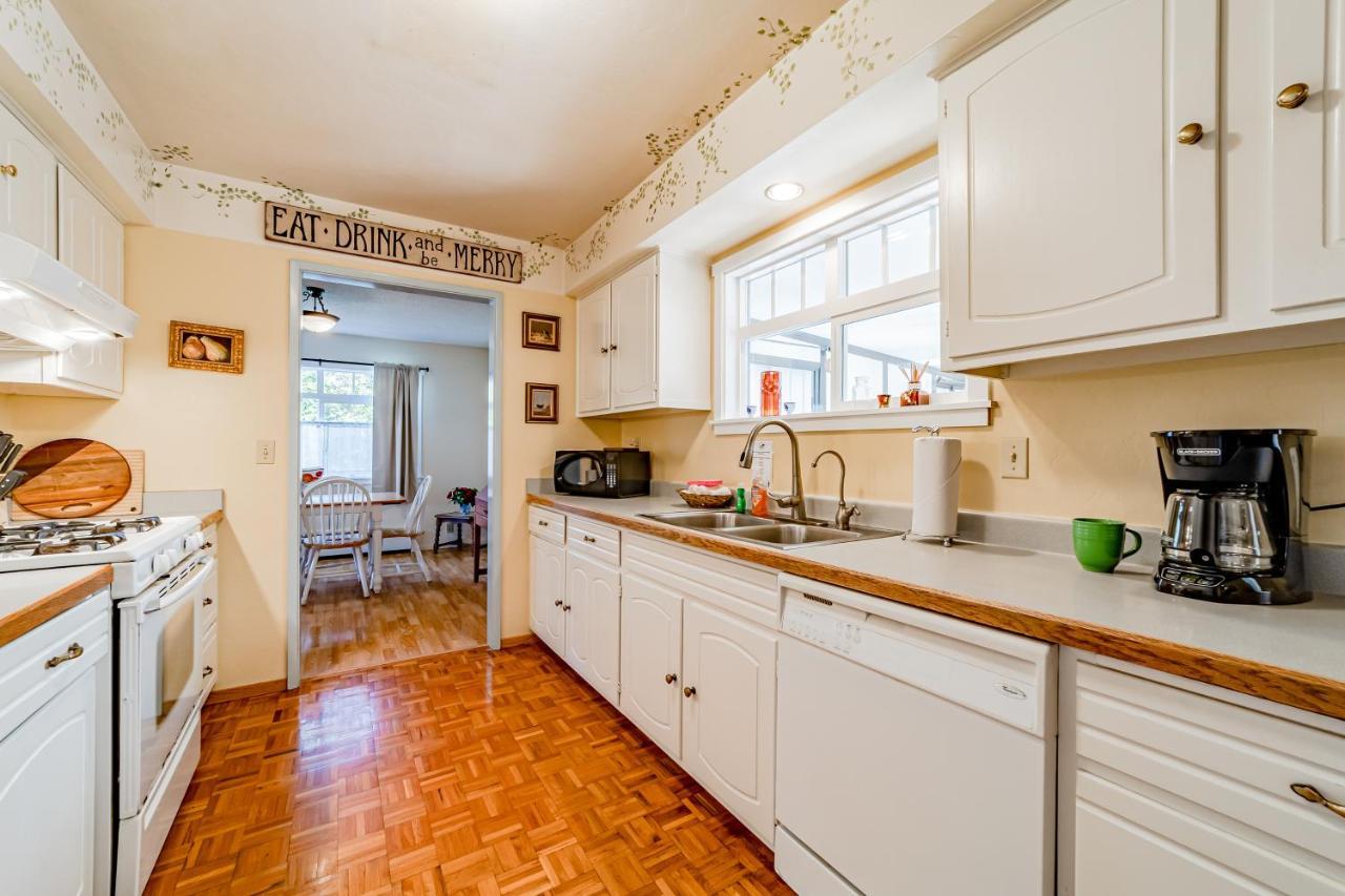 Trinidad Village Retreat Екстериор снимка